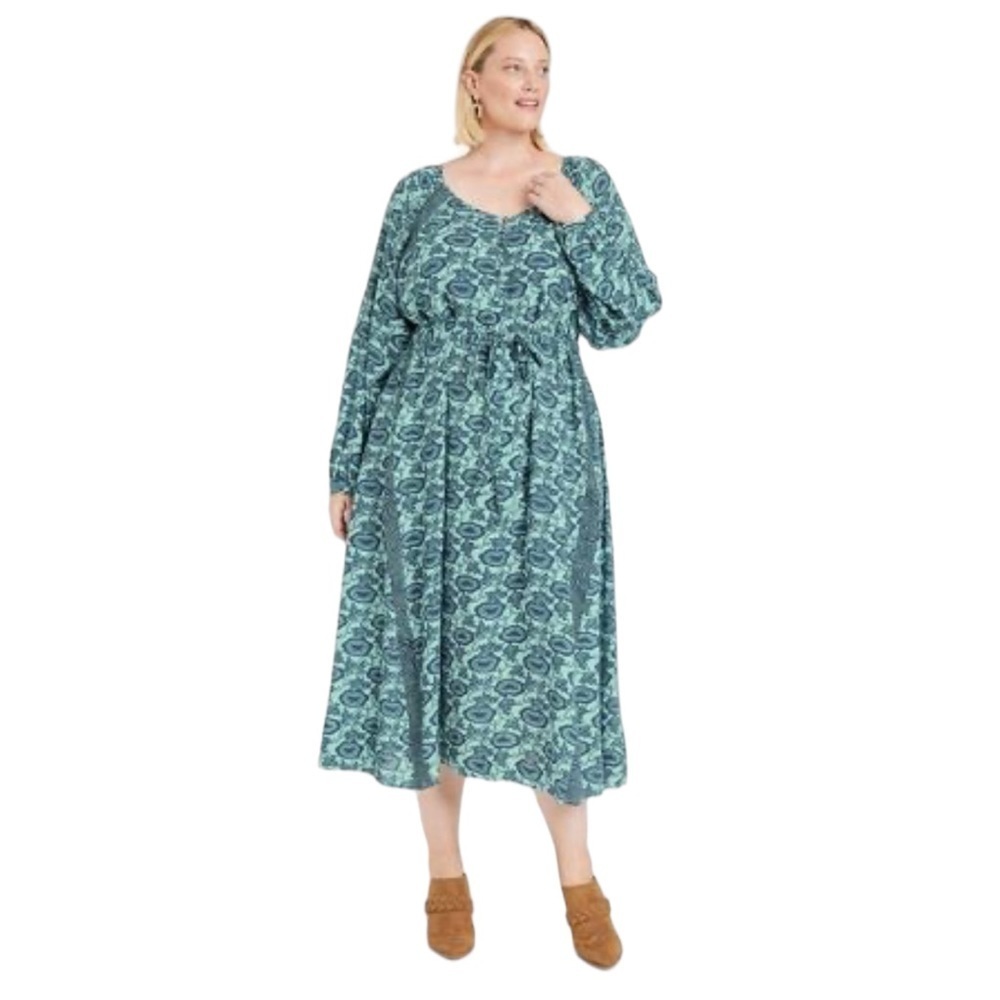 Knox Rose Blue and Green Maxi Dress